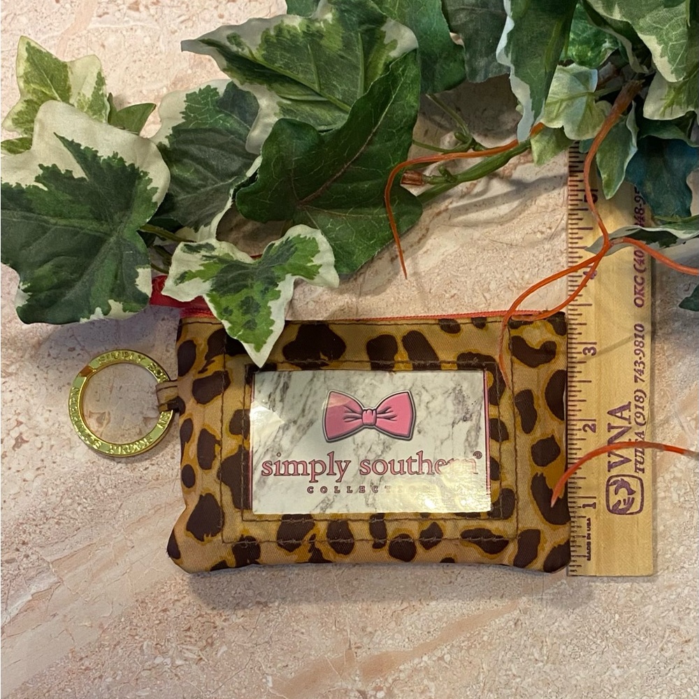 Simply Southern Leopard Print and Pink Key ID Holder - Picture 7 of 8